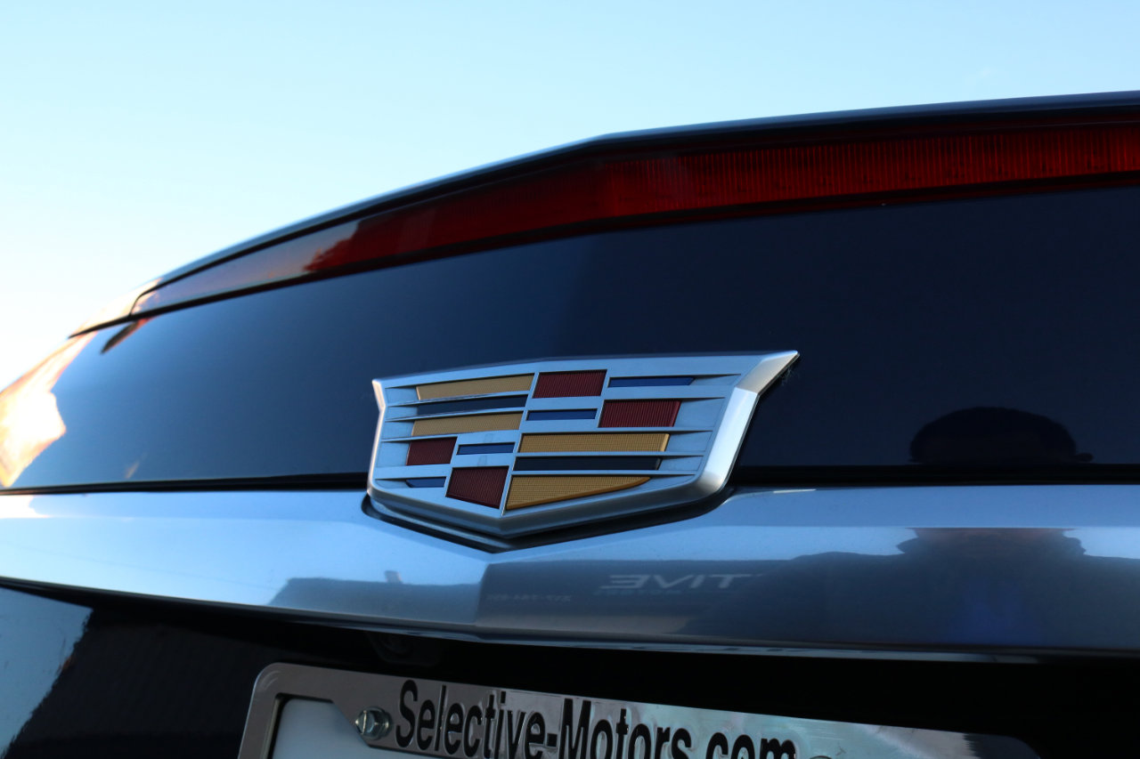 Used 2019 Cadillac CTS Luxury image 12