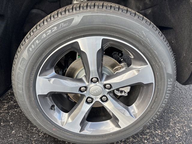 New 2025 Jeep Grand Cherokee Limited w/ Trailer Tow Package image 27