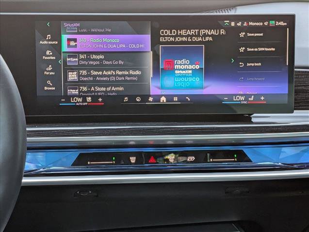 Used 2025 BMW 760i xDrive w/ Executive Package image 15