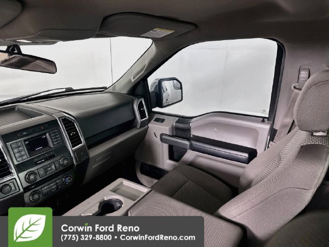 Used 2015 Ford F150 XLT AWD/4WD image 22