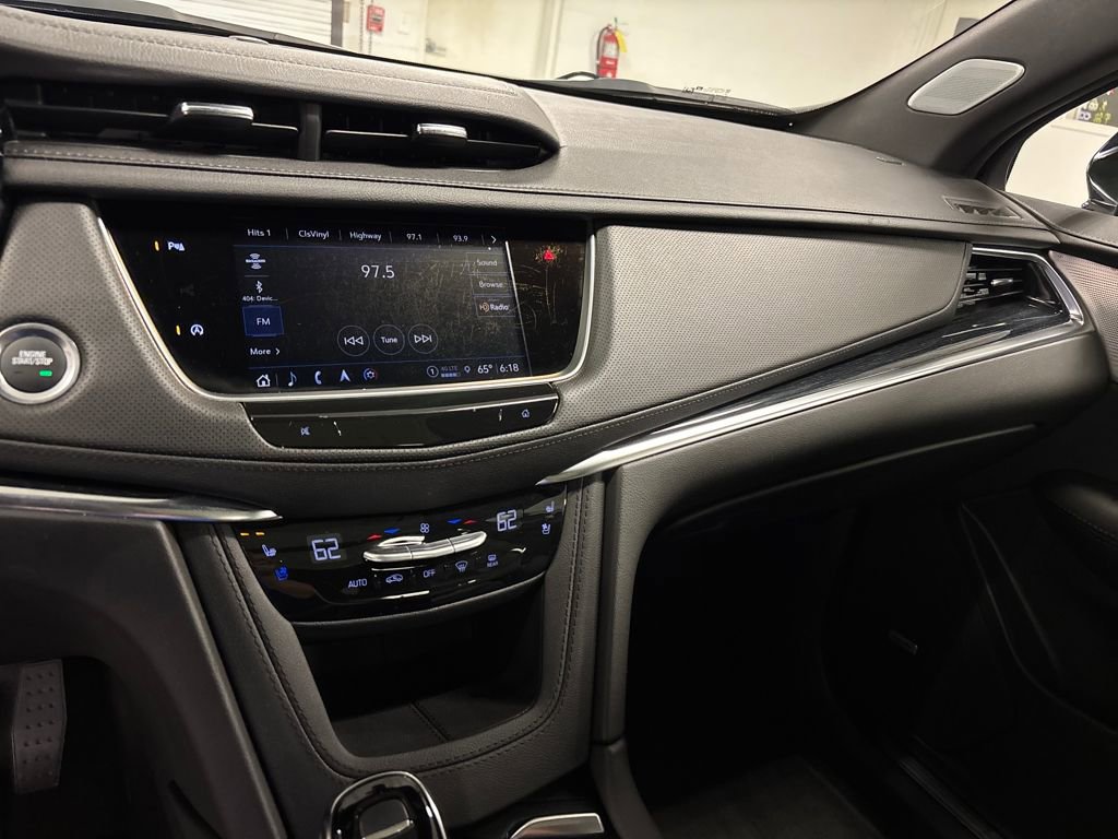 Certified 2025 Cadillac XT5 Premium Luxury image 31