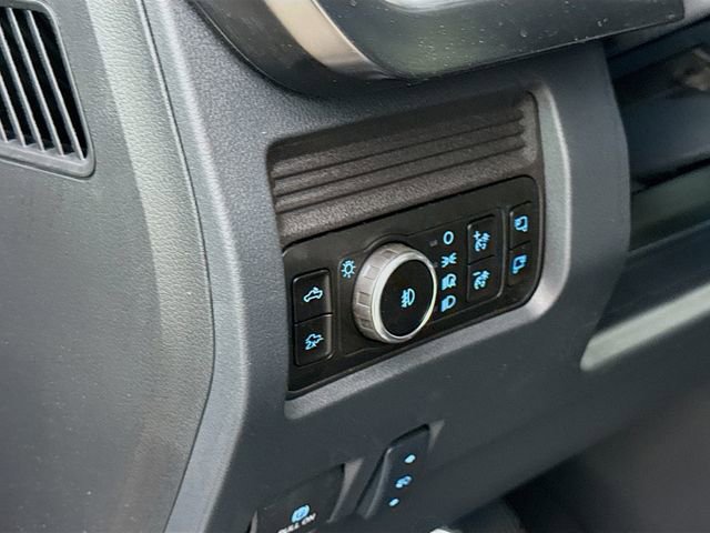 New 2025 Ford F250 Lariat w/ Lariat Ultimate Package image 10
