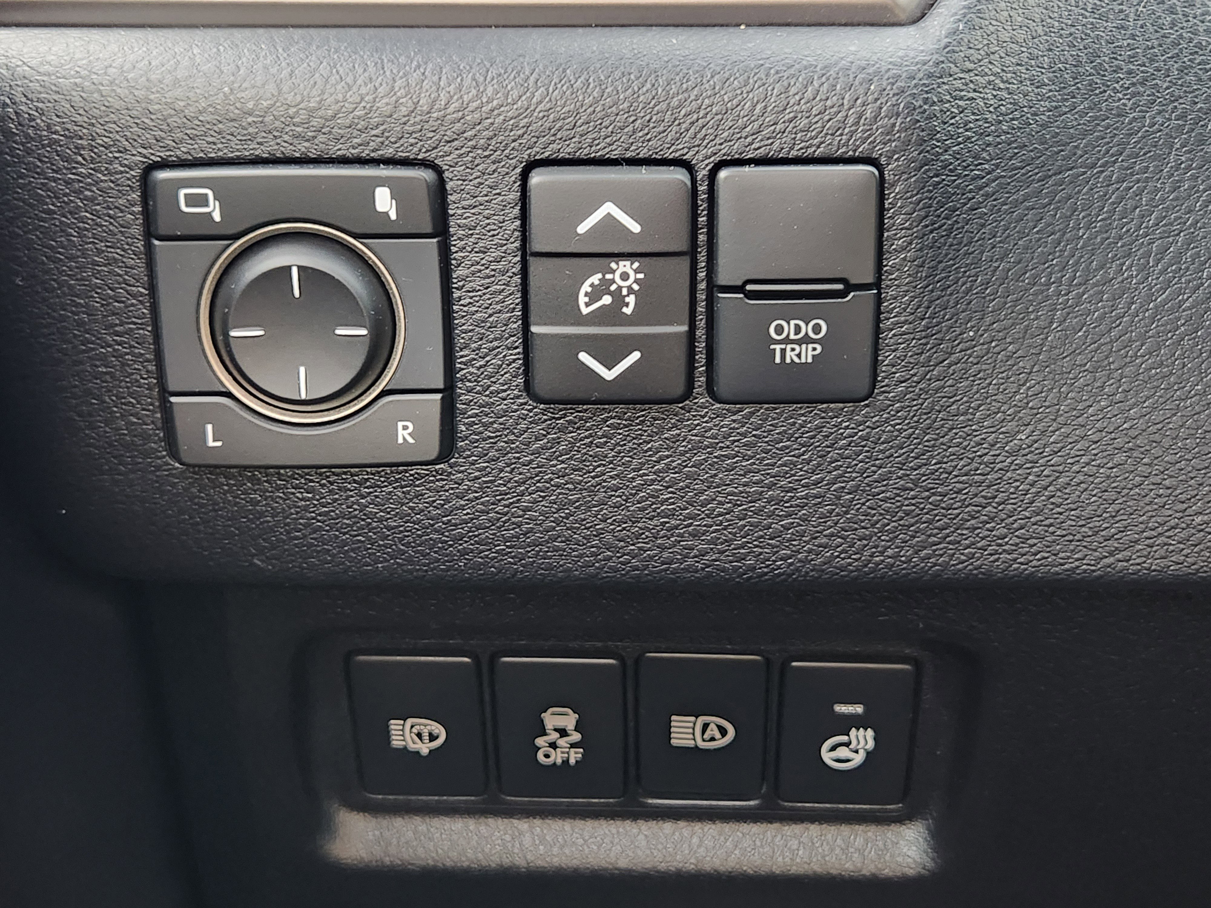 Used 2022 Lexus GX 460 Premium w/ Premium Package image 26