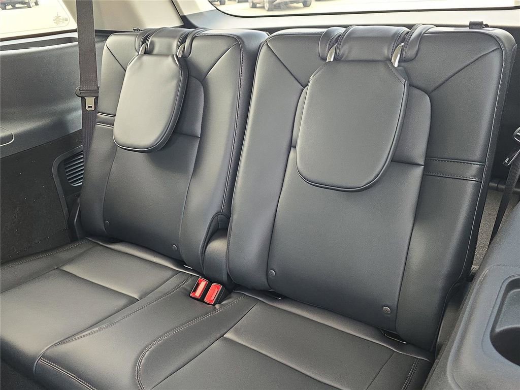 New 2026 Lincoln Aviator 2WD image 9