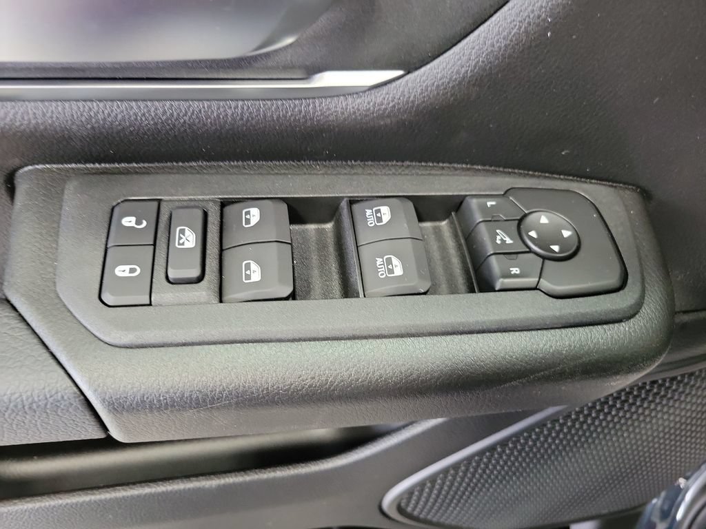 New 2026 RAM 1500 Big Horn AWD/4WD image 12