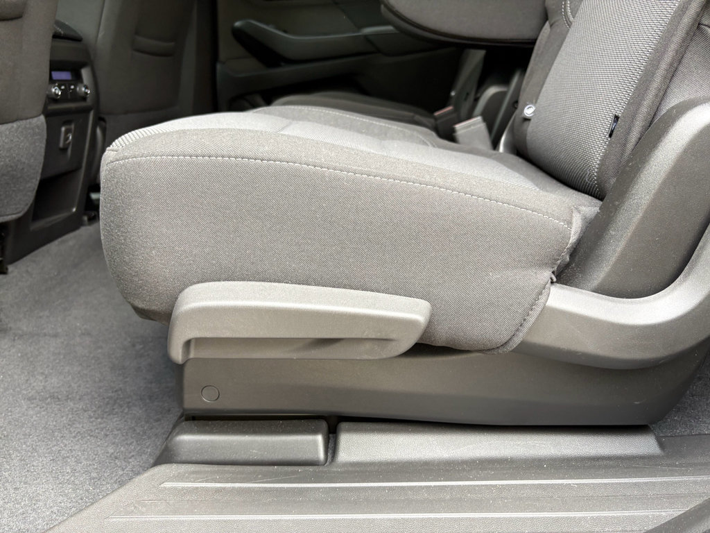 Used 2023 Chevrolet Traverse LT image 18