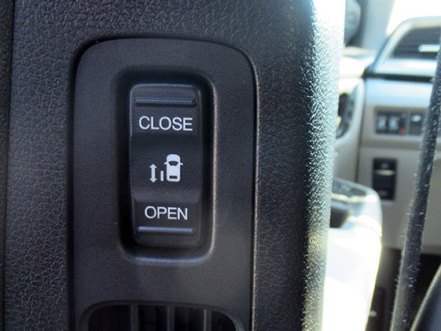 Used 2023 Honda Odyssey EX-L image 17