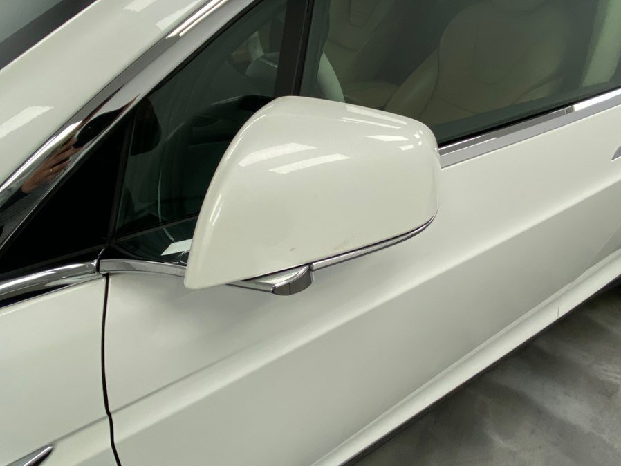 Used 2017 Tesla Model X 90D image 12