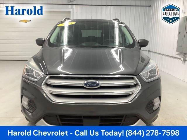 Used 2018 Ford Escape SEL w/ Canadian Touring Package image 2