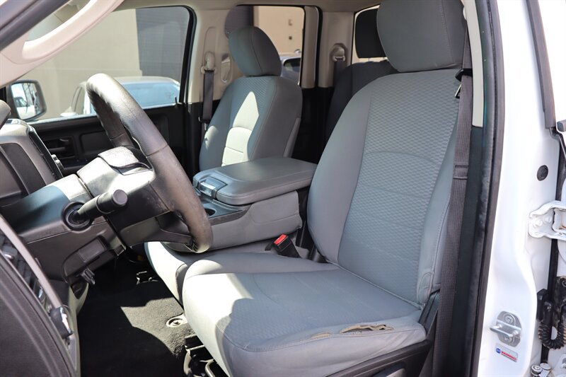 Used 2019 RAM 1500 Tradesman w/ Chrome Plus Package AWD/4WD image 16