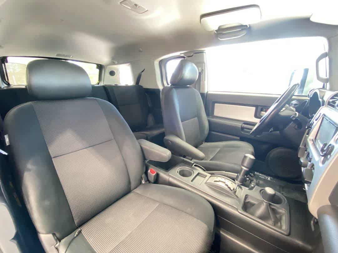 Used 2008 Toyota FJ Cruiser 4WD image 24