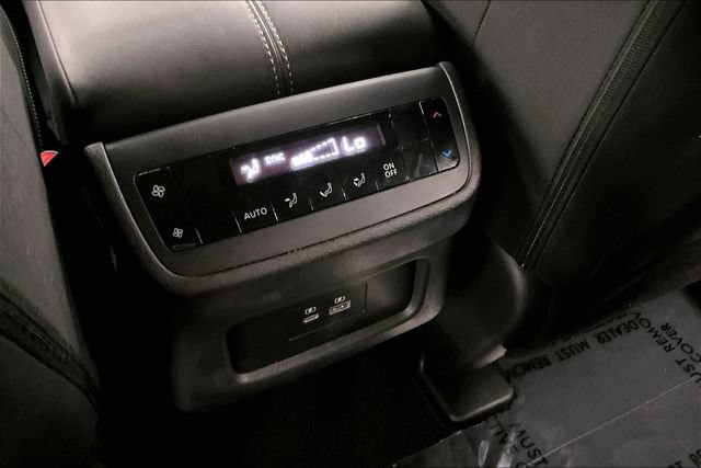 Used 2025 Nissan Pathfinder SV FWD image 32