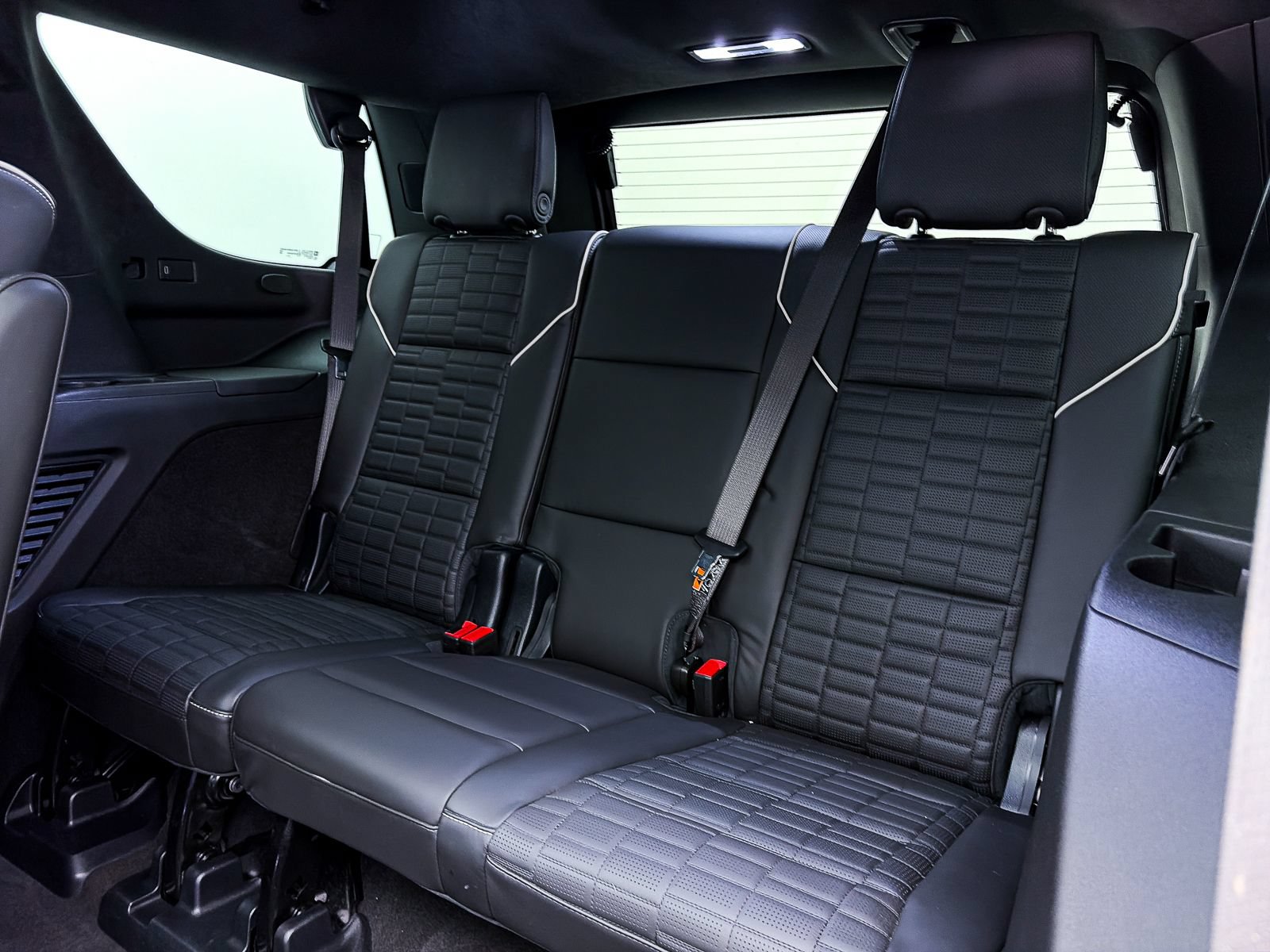 Used 2025 Cadillac Escalade Sport Platinum AWD/4WD image 47