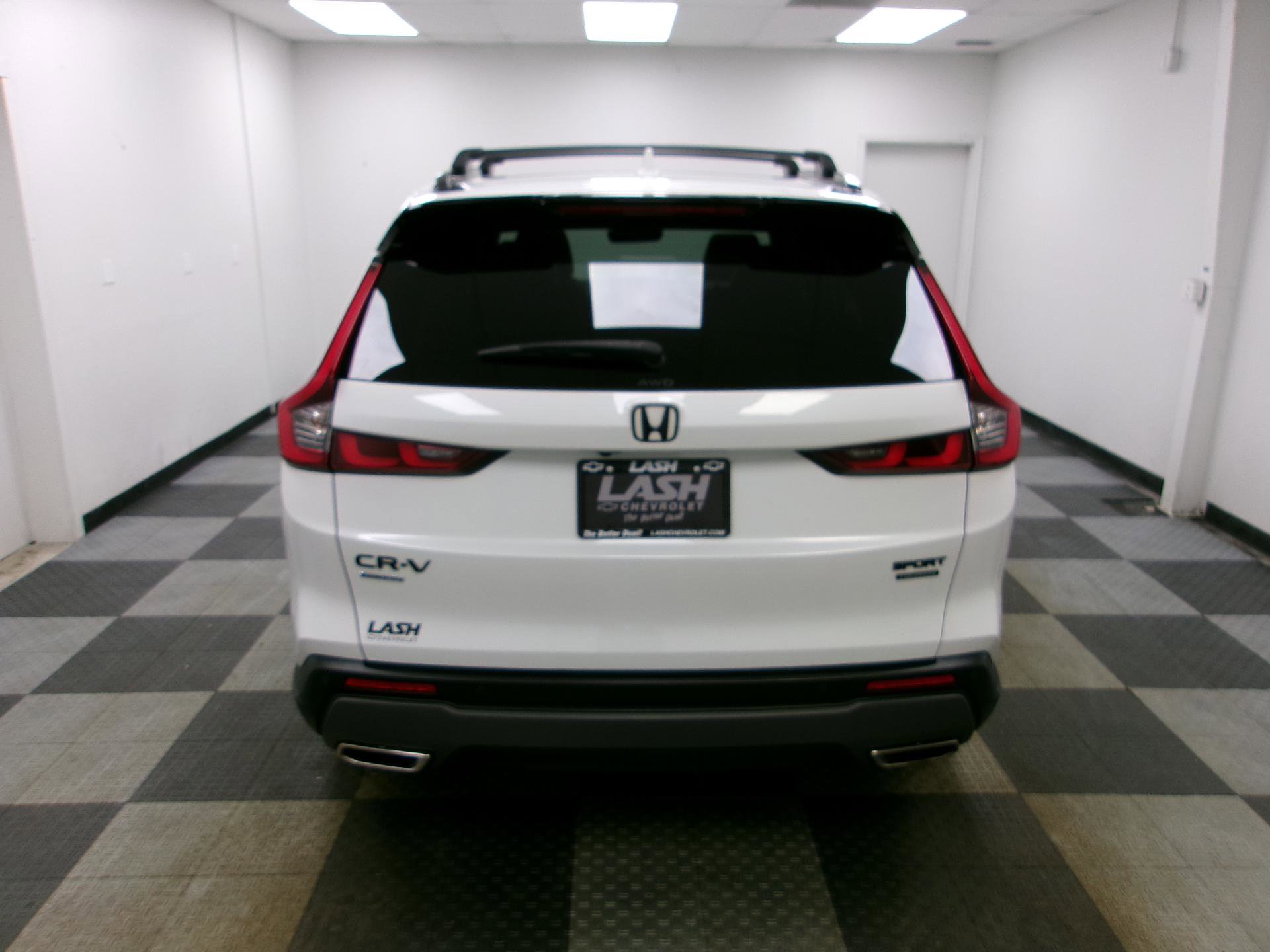 Used 2024 Honda CR-V Sport Touring image 13