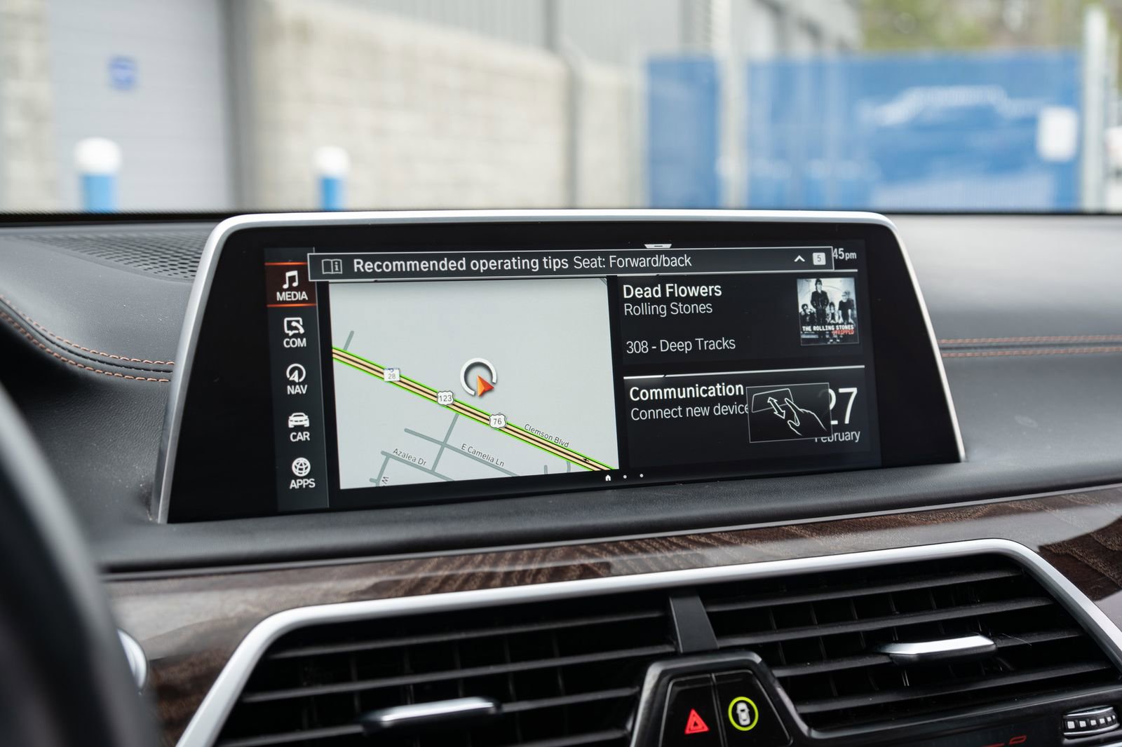 Used 2022 BMW 750i xDrive w/ Autobahn Package image 40