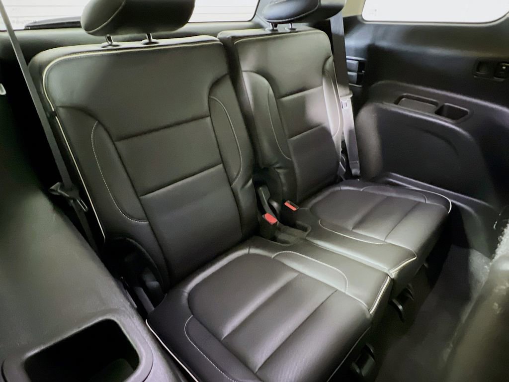 Used 2019 GMC Acadia Denali AWD/4WD image 24