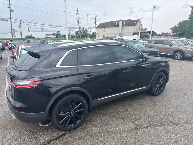 Used 2023 Lincoln Nautilus Reserve w/ Equipment Group 201A AWD/4WD image 4