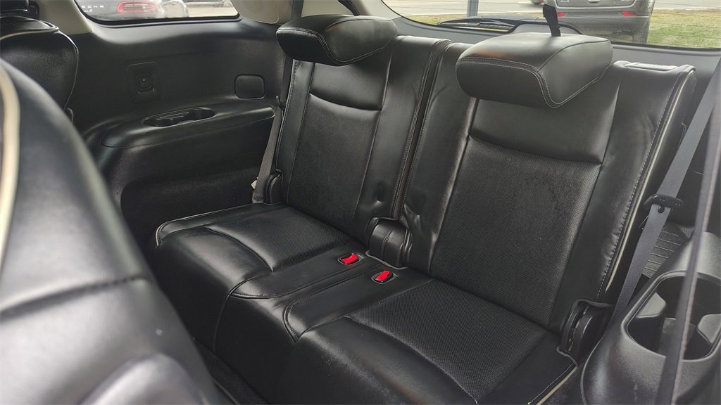 Used 2019 INFINITI QX60 Luxe w/ Sensory Package image 32