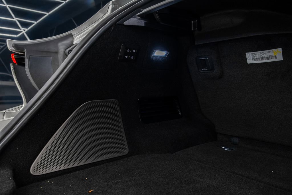 Used 2024 Ferrari Purosangue image 36