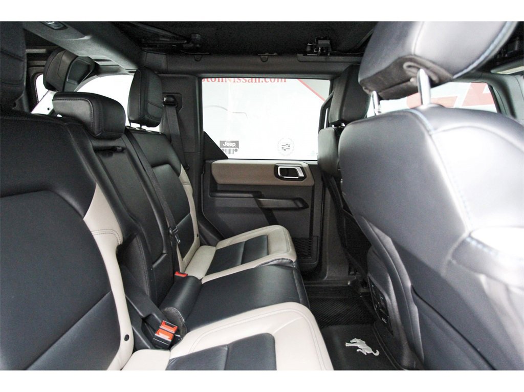 Used 2024 Ford Bronco Wildtrak image 9