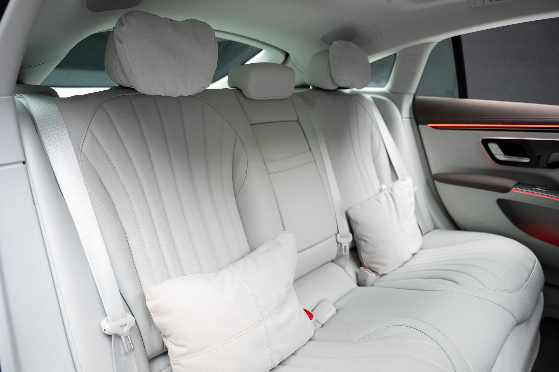 Used 2023 Mercedes-Benz EQS 450+ Sedan w/ AMG Line Exterior Package image 61