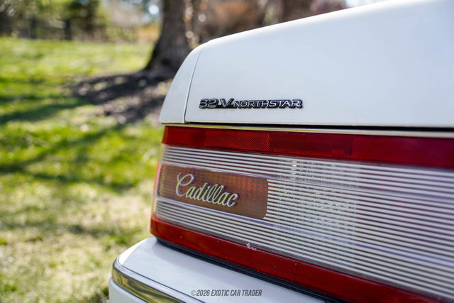 Used 1993 Cadillac Allante FWD image 63