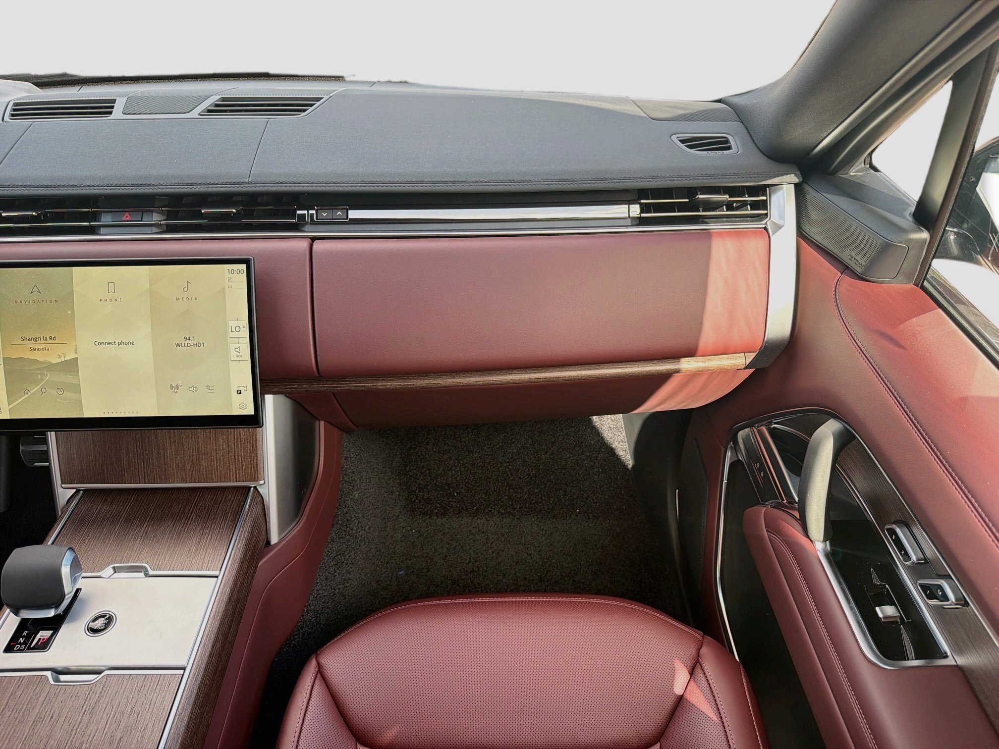 New 2026 Land Rover Range Rover SE AWD/4WD image 19