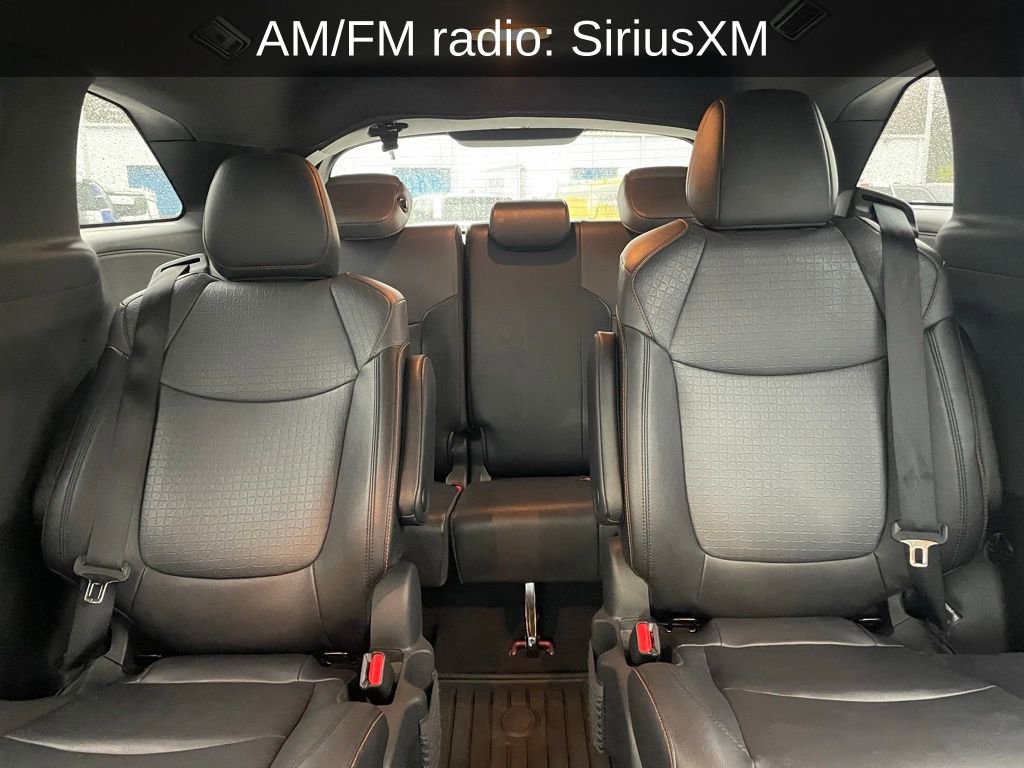 Used 2023 Toyota Sienna XSE image 22