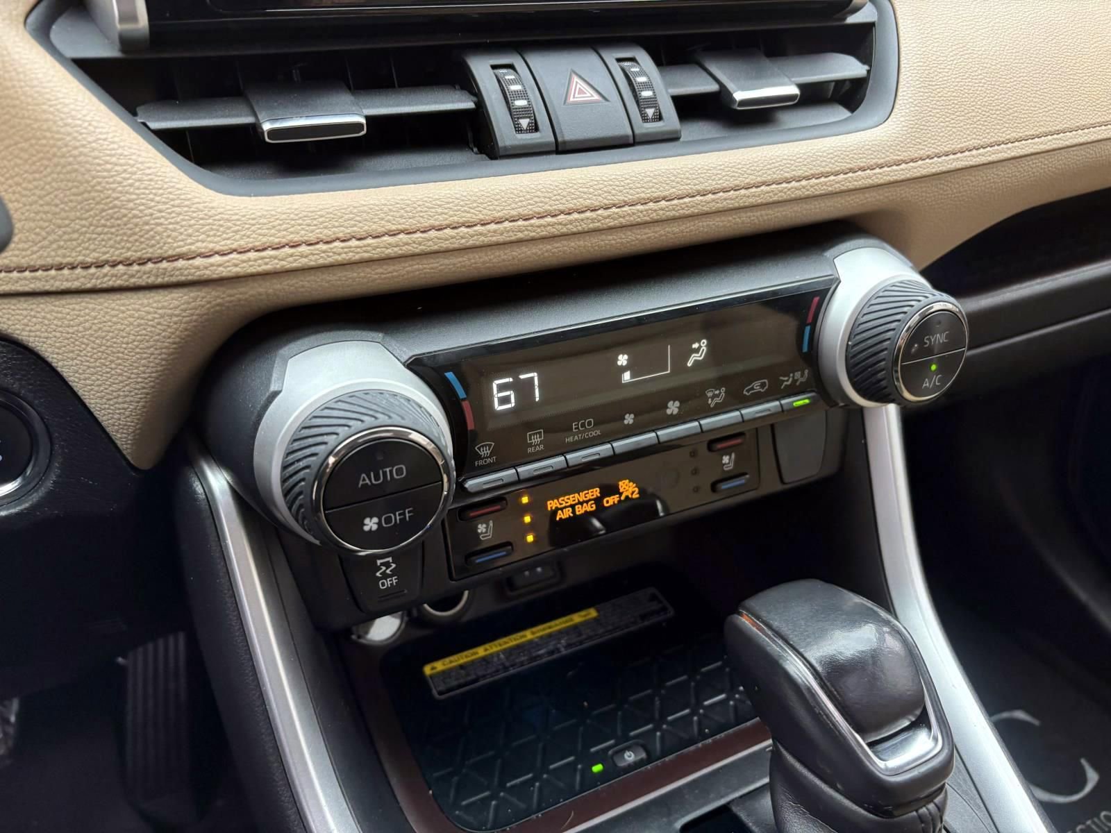 Used 2019 Toyota RAV4 Limited w/ Advanced Technology Package image 21