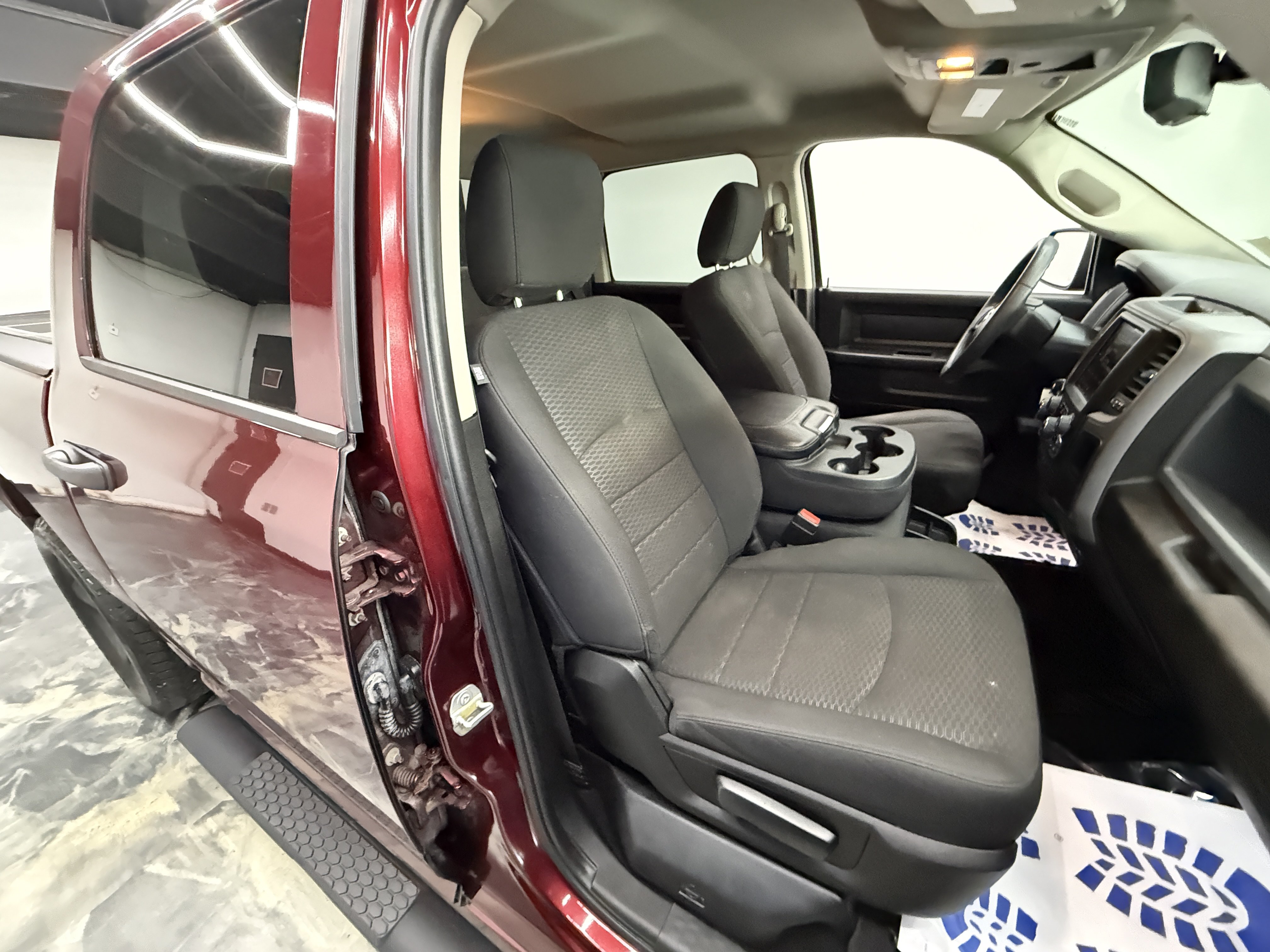 Used 2019 RAM 1500 Express w/ Wheel & Sound Group AWD/4WD image 22