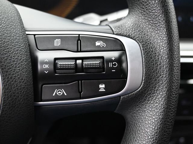 Used 2025 Kia K5 LXS FWD image 29