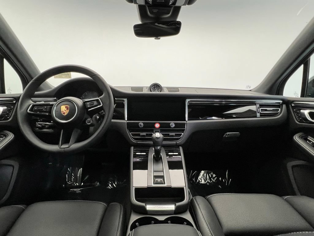 Used 2026 Porsche Macan S AWD/4WD image 6