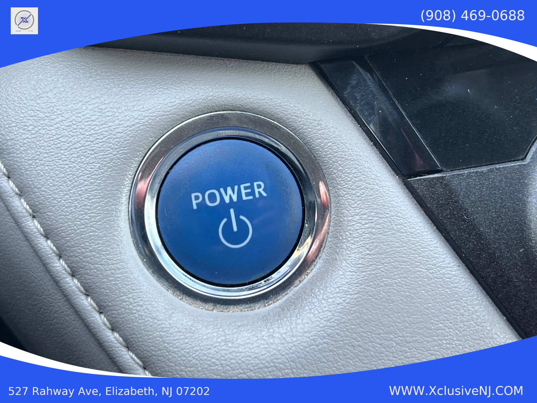 Used 2017 Toyota RAV4 Limited image 18