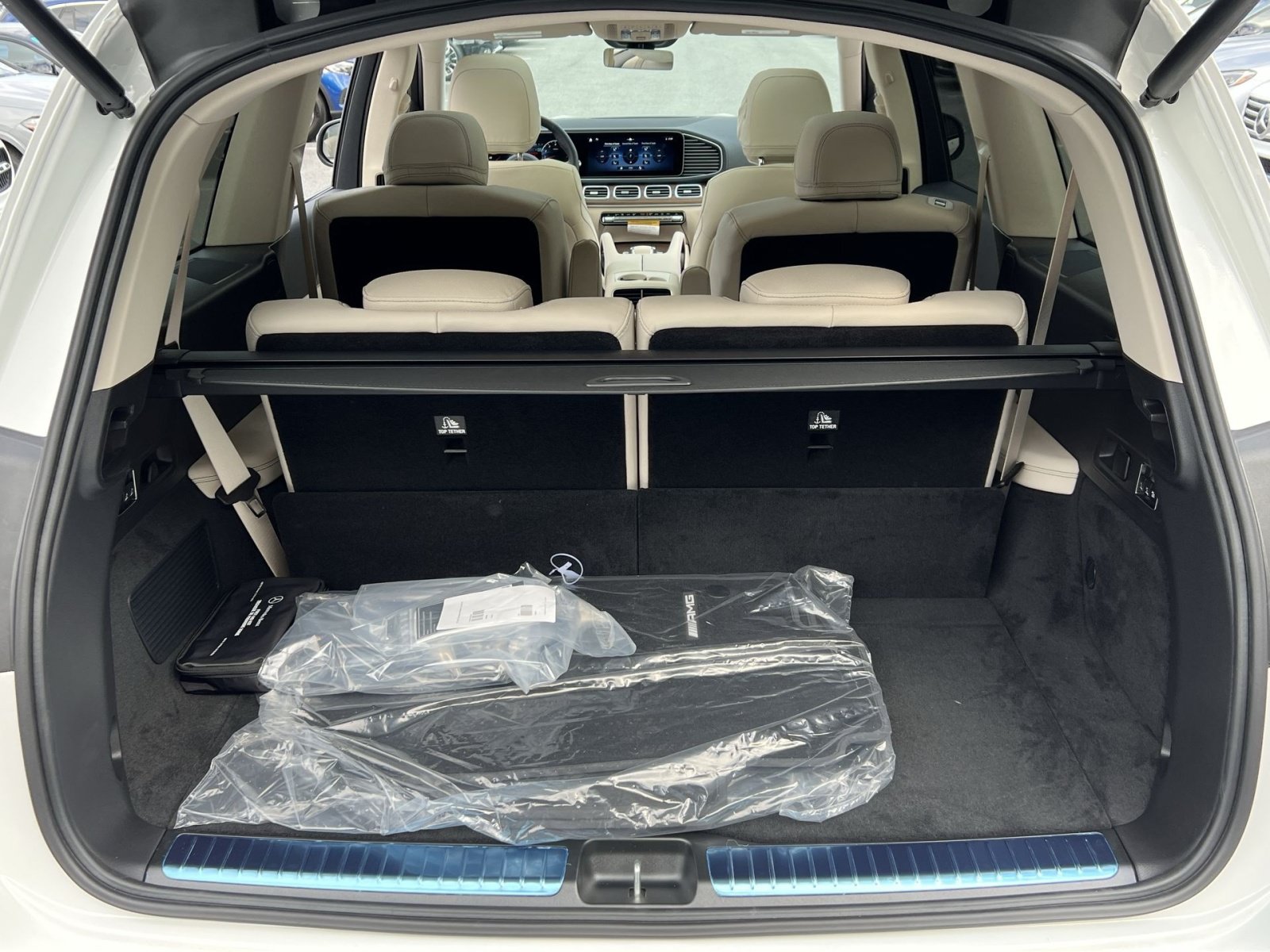 New 2026 Mercedes-Benz GLS 450 4MATIC image 32