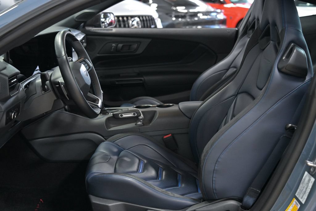 Used 2025 Ford Mustang Dark Horse w/ Security Package RWD image 35
