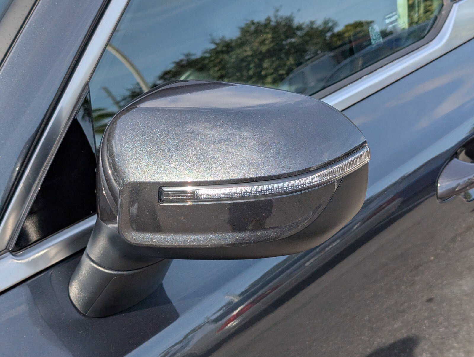 Certified 2024 Kia Telluride LX image 16