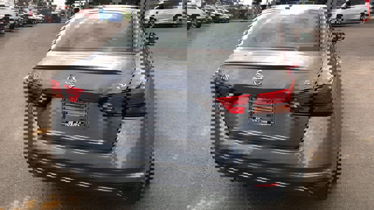 Used 2022 Nissan Altima 2.5 SV image 6