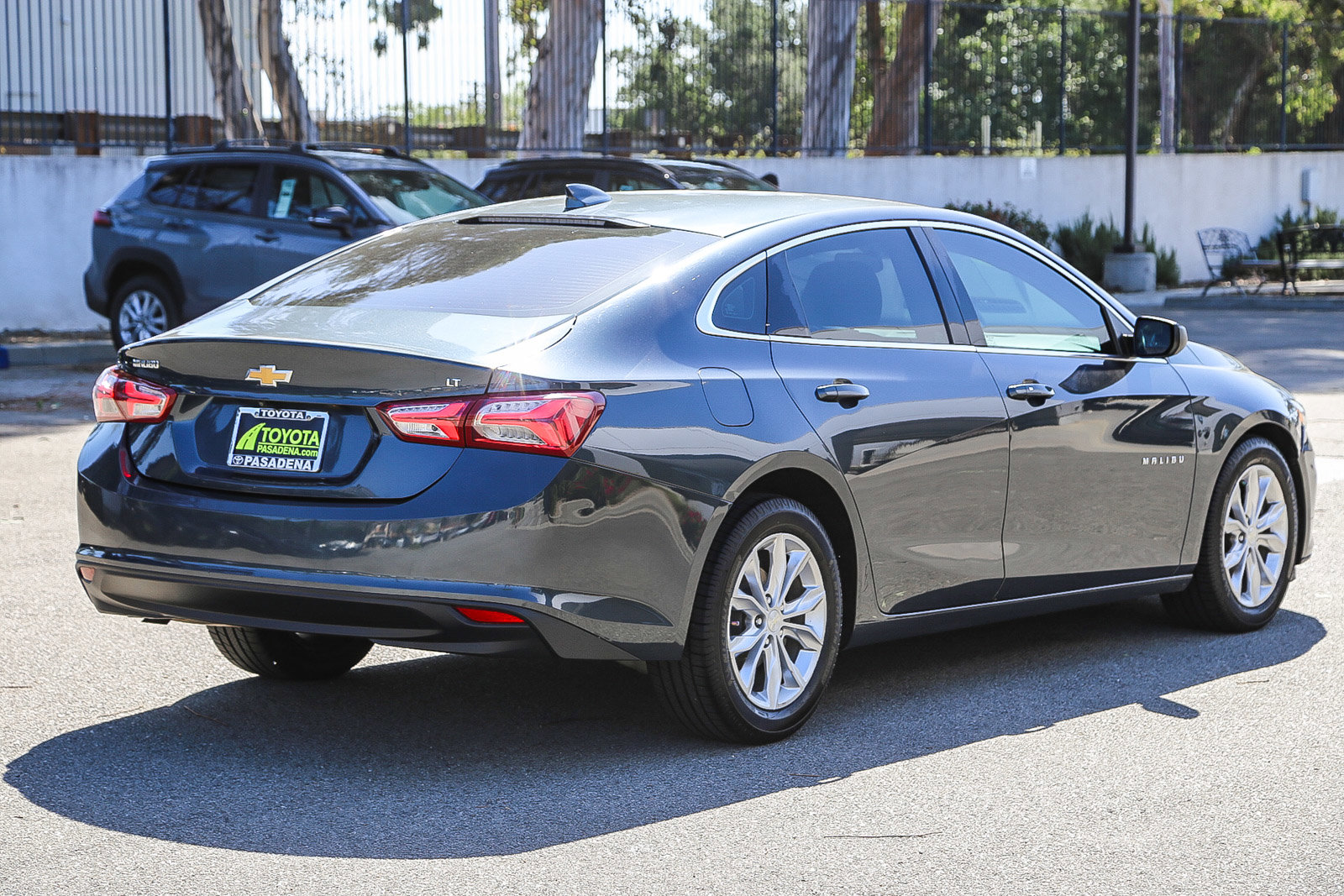 Used 2020 Chevrolet Malibu LT image 4