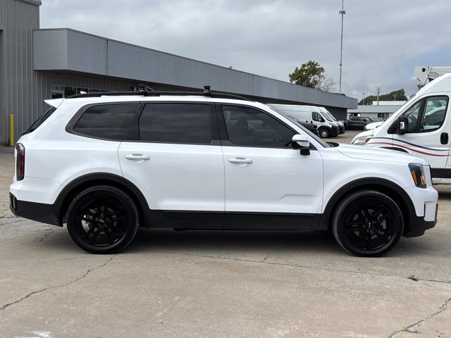 Used 2024 Kia Telluride SX Prestige X-Line AWD/4WD image 2