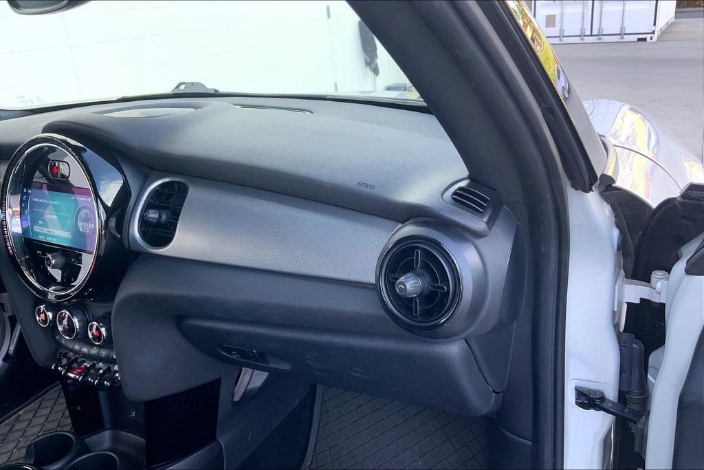 Certified 2023 MINI Cooper S image 10