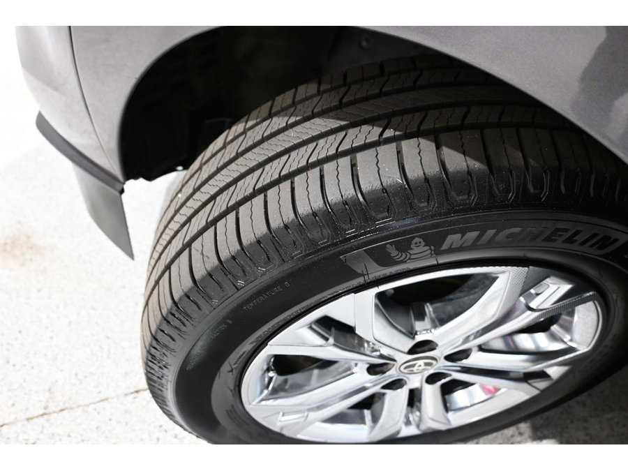 Used 2022 Toyota Sienna Platinum AWD/4WD image 11