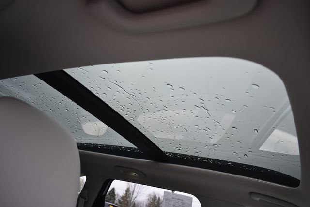 Certified 2025 Kia Sorento X-Line EX image 14