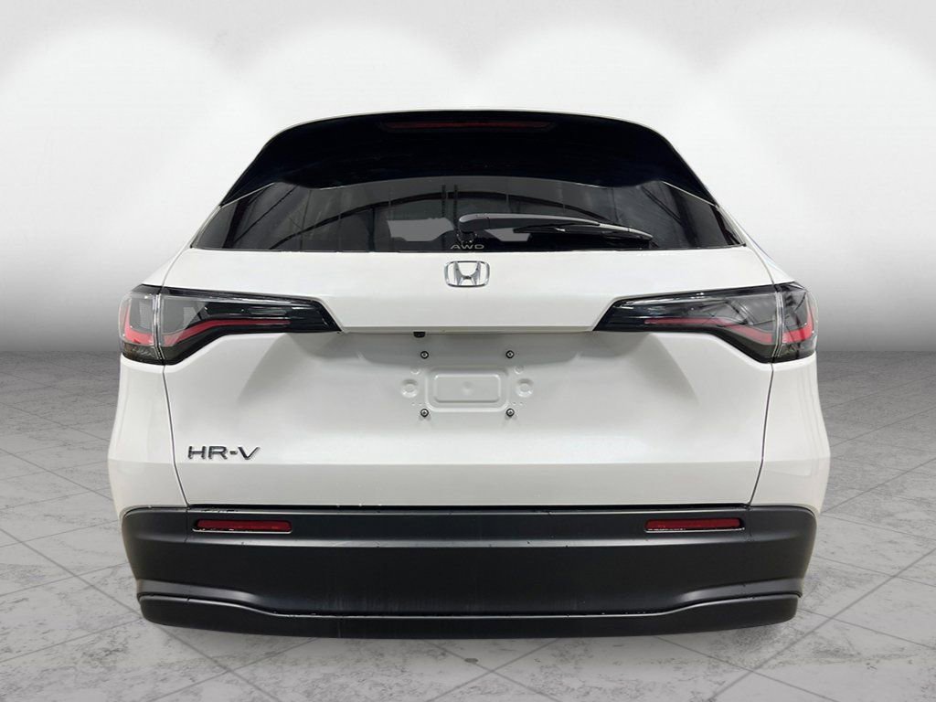 New 2027 Honda HR-V LX image 4