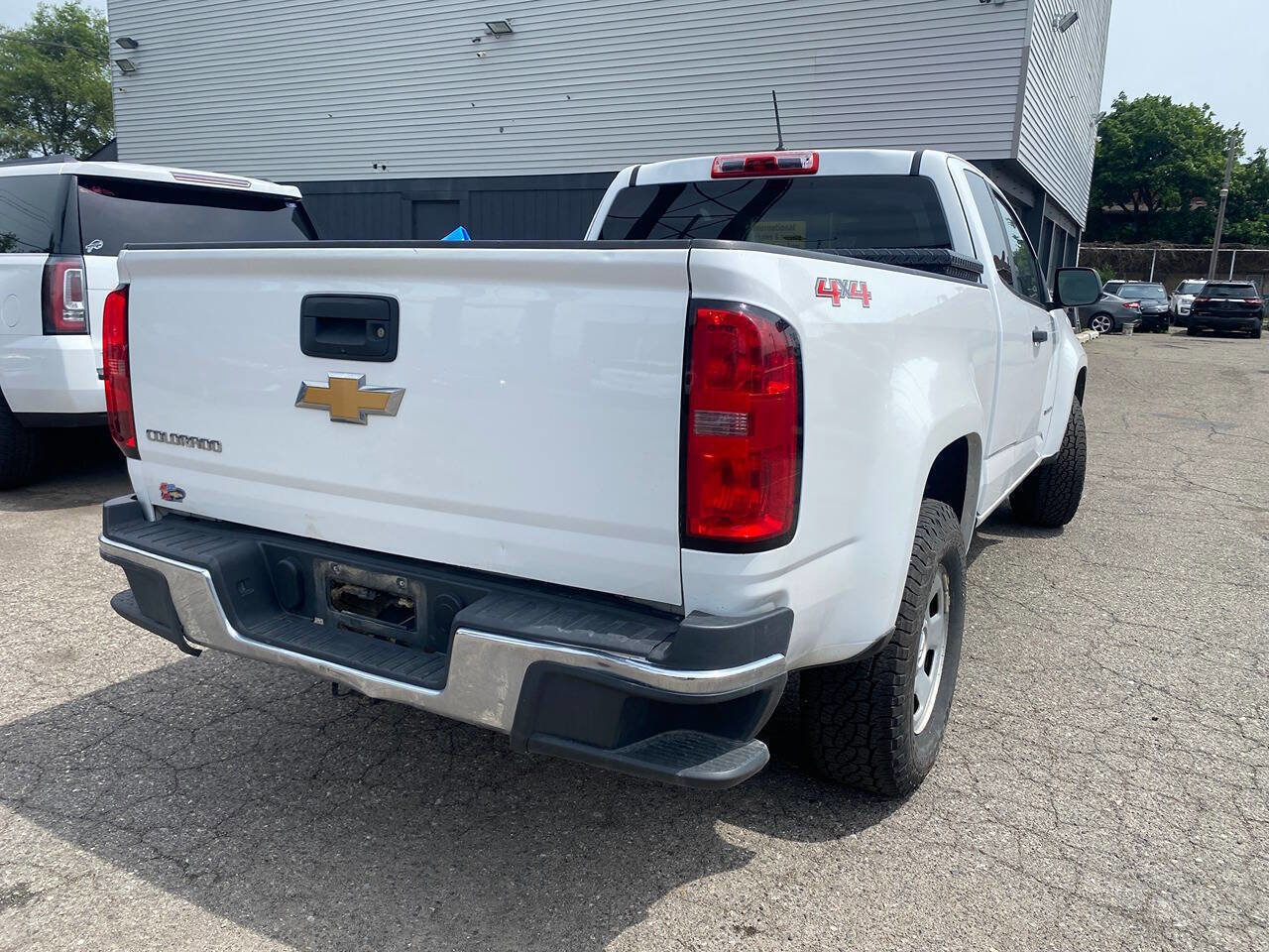 Used 2020 Chevrolet Colorado W/T w/ WT Convenience Package image 7