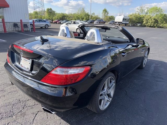 Used 2013 Mercedes-Benz SLK 250 w/ Premium I Pkg image 7