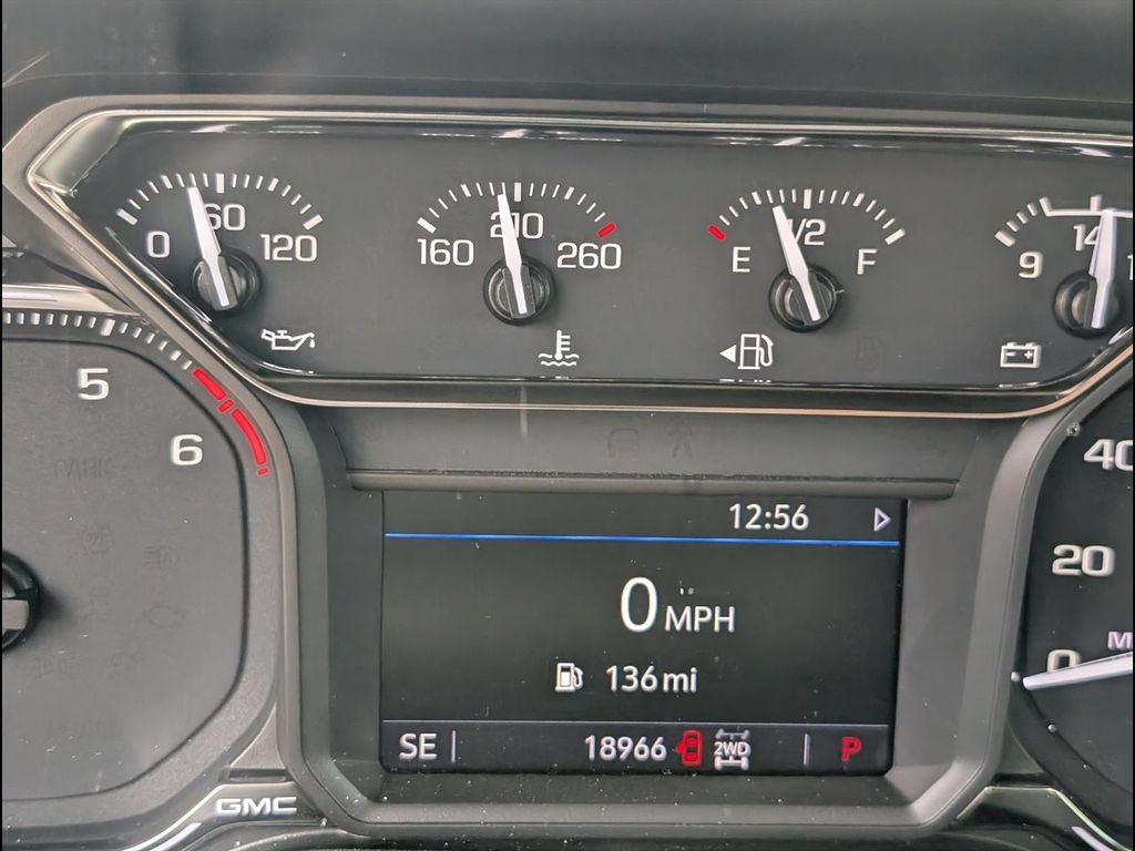 Used 2022 GMC Sierra 2500 SLE w/ SLE Convenience Package AWD/4WD image 10