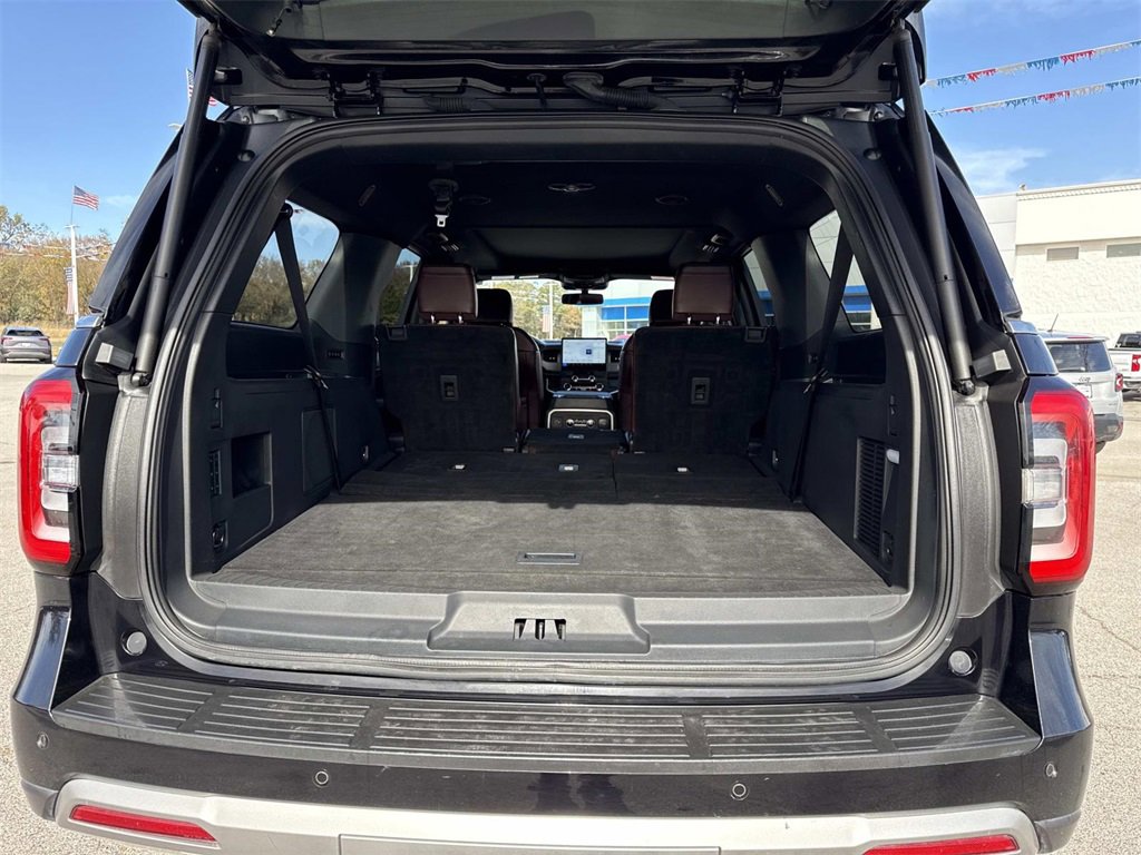 Used 2023 Ford Expedition Max Limited image 7