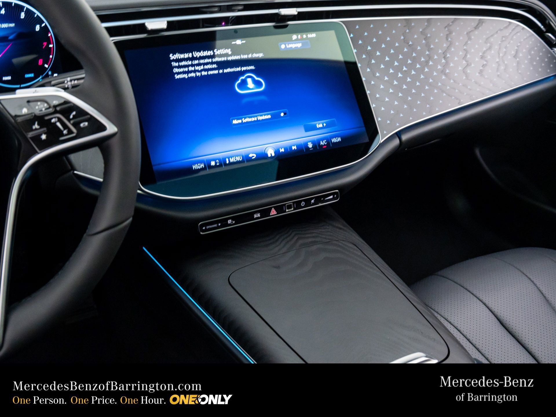 New 2026 Mercedes-Benz E 350 4MATIC Sedan image 13