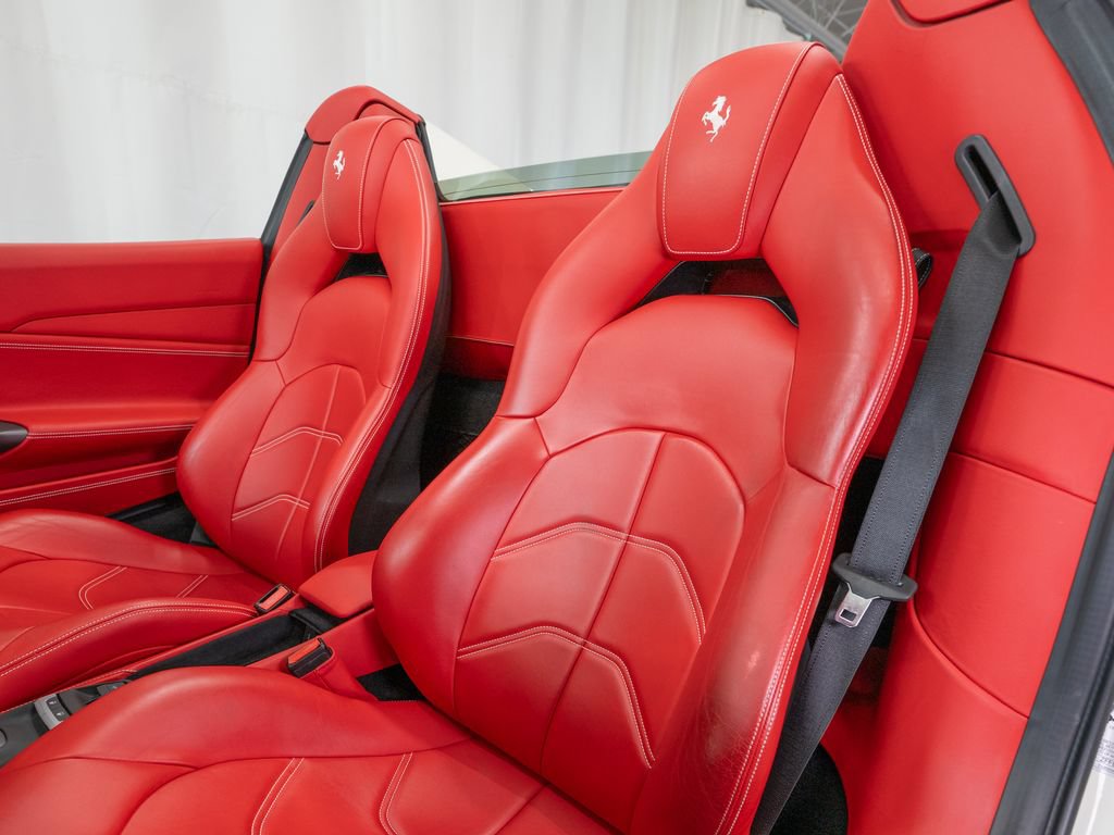 Certified 2018 Ferrari 488 Spider RWD image 15