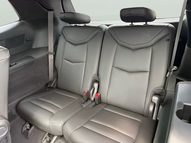 Used 2024 Cadillac XT6 Premium Luxury image 12